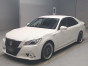 2013 Toyota Crown Hybrid