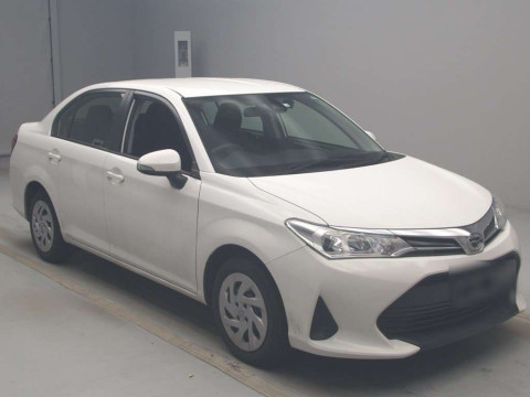 2018 Toyota Corolla Axio NRE161[2]