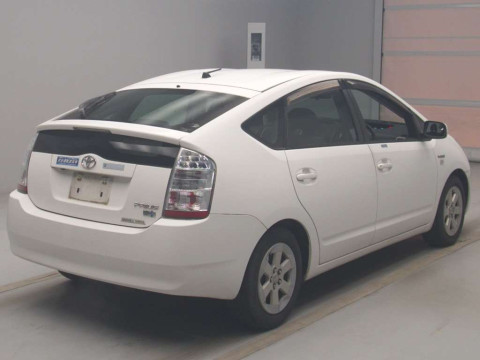 2005 Toyota Prius NHW20[1]