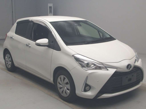 2019 Toyota Vitz NSP130[2]