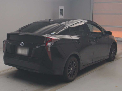 2018 Toyota Prius ZVW50[1]