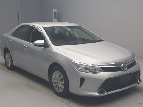 2015 Toyota Camry AVV50[2]