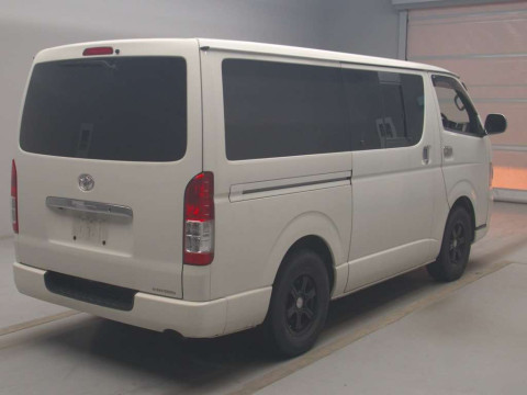 2010 Toyota Hiace Van KDH206V[1]