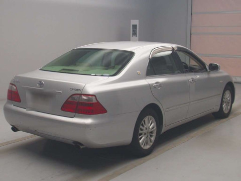 2006 Toyota Crown GRS182[1]