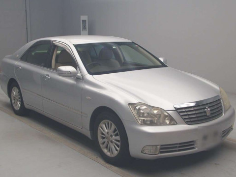 2006 Toyota Crown GRS182[2]