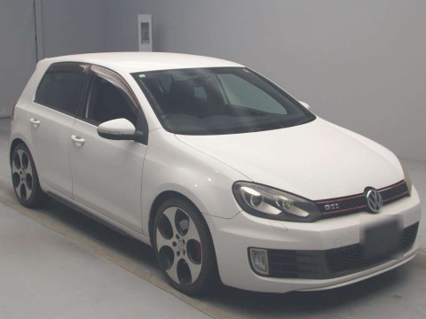 2010 Volkswagen Golf 1KCCZ[2]