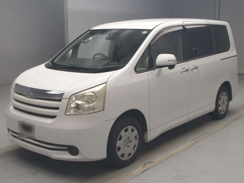 2009 Toyota Noah ZRR70G[0]