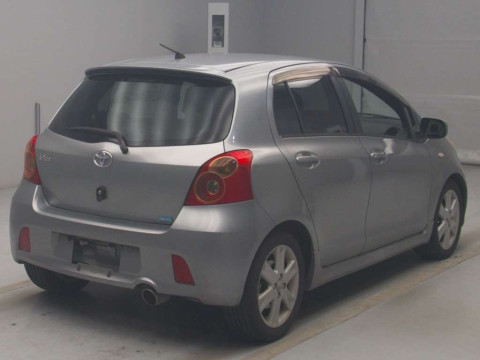 2006 Toyota Vitz NCP91[1]