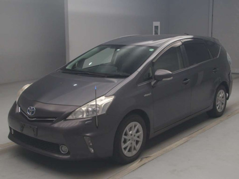 2012 Toyota Prius alpha ZVW40W[0]