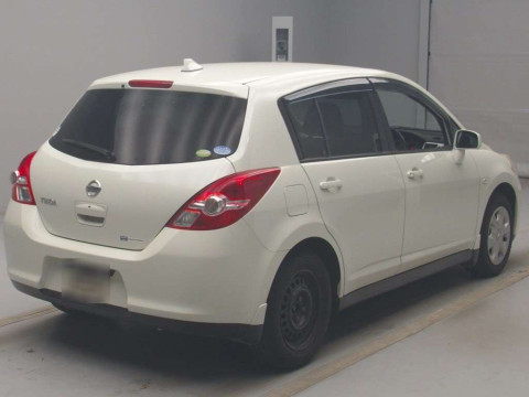 2010 Nissan Tiida C11[1]