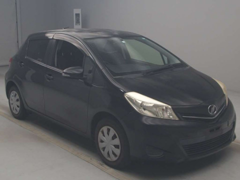 2012 Toyota Vitz KSP130[2]