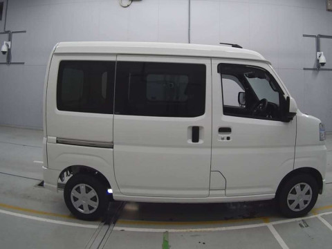 2023 Daihatsu Hijet Cargo S710V[2]