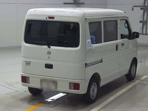 2023 Nissan NV100 Clipper DR17V[1]