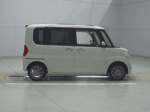 2016 Daihatsu Tanto LA600S[2]