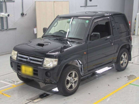 2011 Mitsubishi Pajero Mini H58A[0]