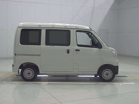 2018 Daihatsu Hijet Cargo S321V[2]