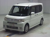 2012 Daihatsu Tanto