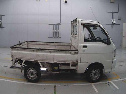 2004 Daihatsu Hijet Truck S200P[2]