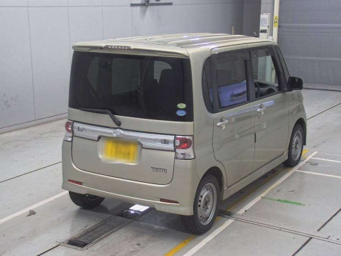 2009 Daihatsu Tanto L375S[1]