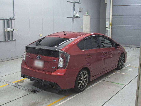 2012 Toyota Prius ZVW30[1]