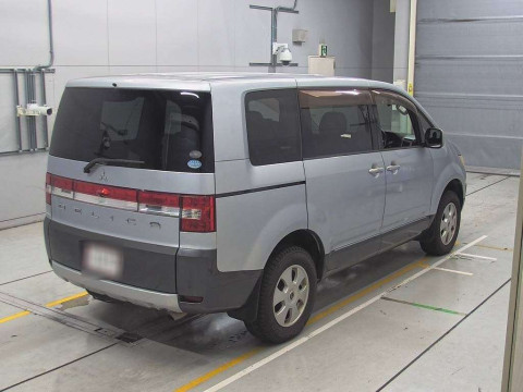 2007 Mitsubishi Delica D5 CV5W[1]