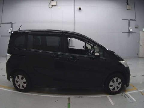 2015 Honda Freed GB3[2]