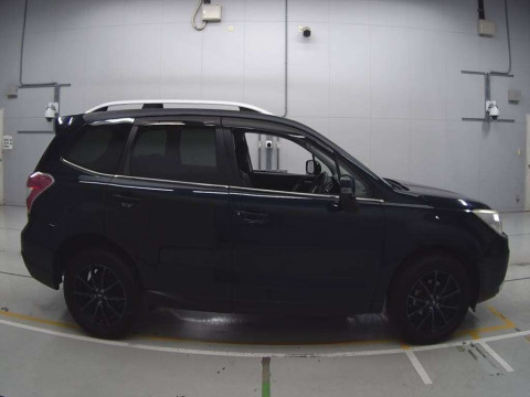 2014 Subaru Forester SJ5[2]