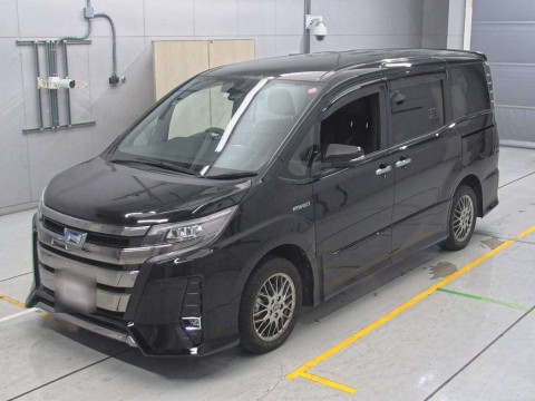 2019 Toyota Noah ZWR80W[0]