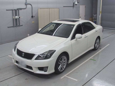 2012 Toyota Crown GRS200[0]