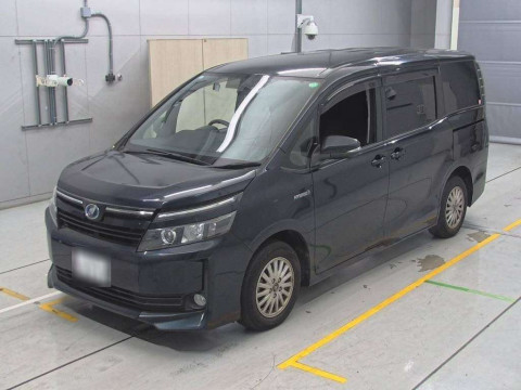 2015 Toyota Voxy ZWR80G[0]