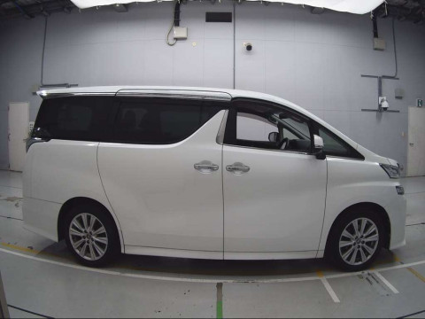 2016 Toyota Vellfire AGH30W[2]