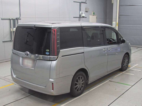 2017 Toyota Noah ZRR80G[1]