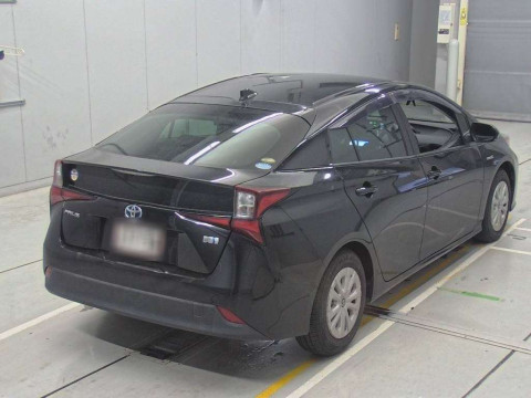 2019 Toyota Prius ZVW51[1]