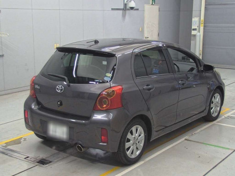 2010 Toyota Vitz SCP90[1]