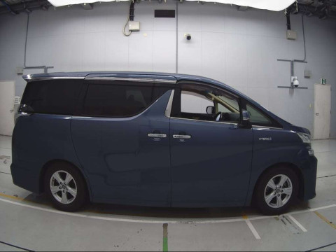 2016 Toyota Vellfire Hybrid AYH30W[2]