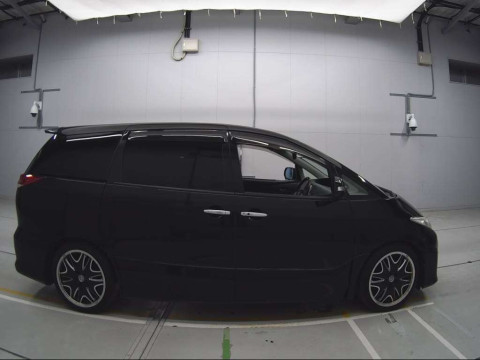 2010 Toyota Estima ACR50W[2]