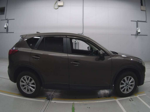 2016 Mazda CX-5 KEEFW[2]