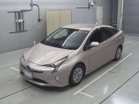 2016 Toyota Prius ZVW50[0]