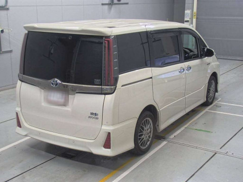 2019 Toyota Noah ZWR80W[1]