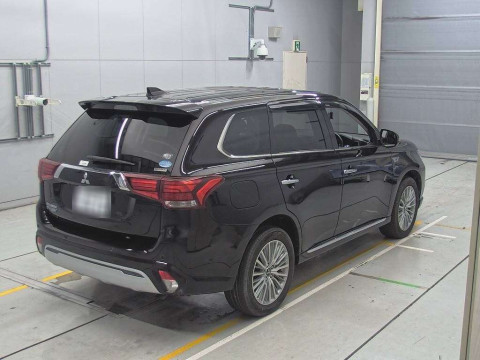 2018 Mitsubishi Outlander PHEV GG3W[1]