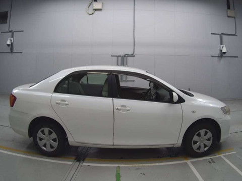 2008 Toyota Corolla Axio NZE141[2]