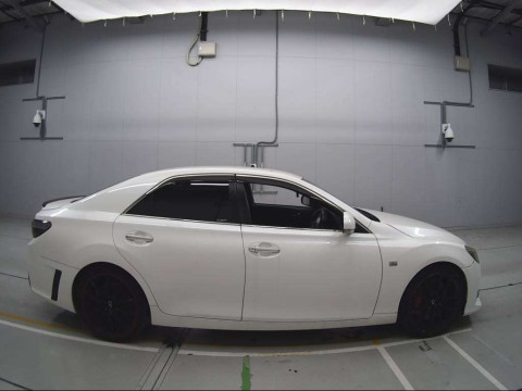 2013 Toyota Mark X GRX130[2]