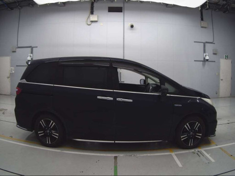 2016 Honda Odyssey Hybrid RC4[2]