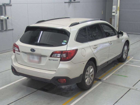 2016 Subaru Legacy Outback BS9[1]