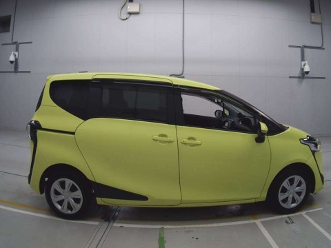 2019 Toyota Sienta NSP170G[2]