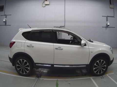 2012 Nissan Dualis KNJ10[2]