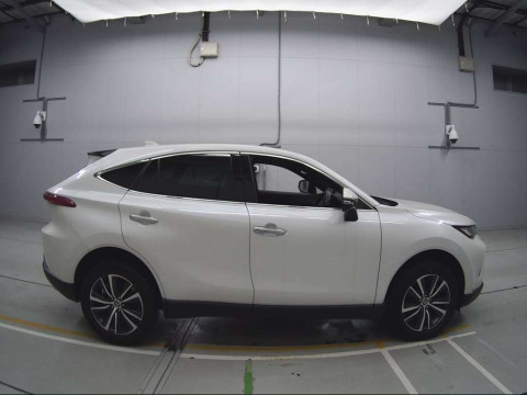 2021 Toyota Harrier MXUA80[2]