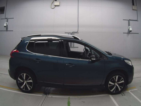 2016 Peugeot 2008 A94HN01[2]