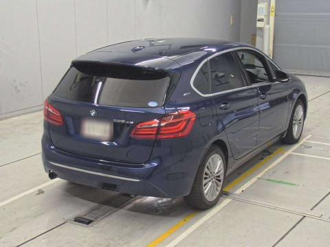 2017 BMW 2 Series 2C15[1]