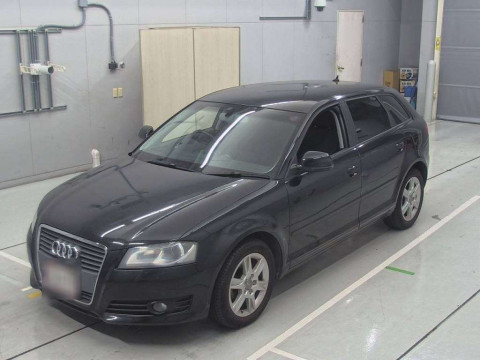 2010 Audi A3 8PCAX[0]